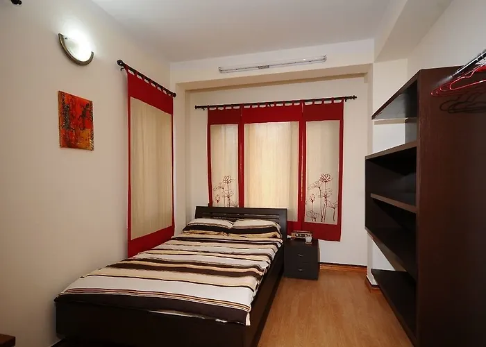 Hotel At